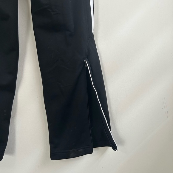 90s ADIDAS polyester pants‎ - Picture 5 of 7